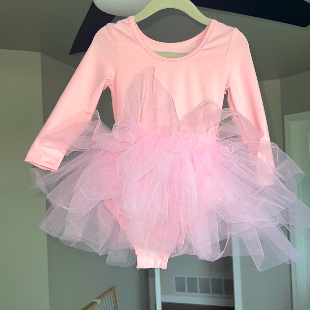 Long sleeve dance tutu